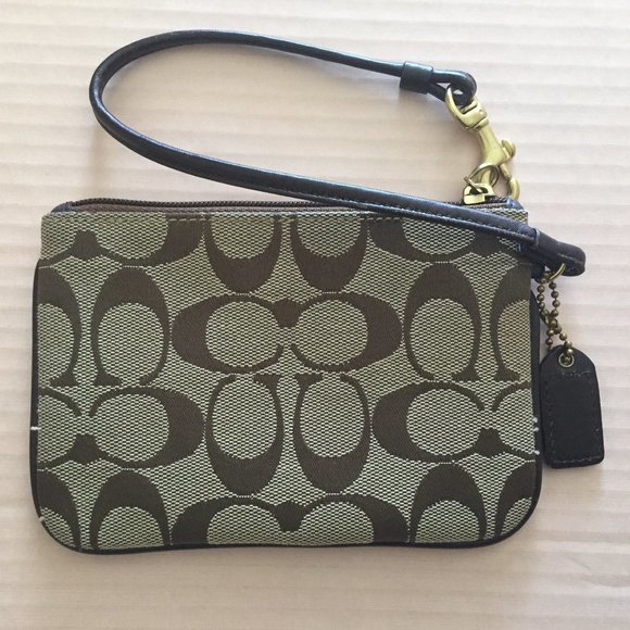 Coach Wristlet - Picture 4 of 5